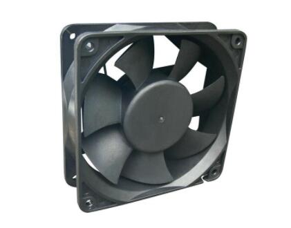 直流散熱風扇2.jpg 直流散熱風扇2.jpg